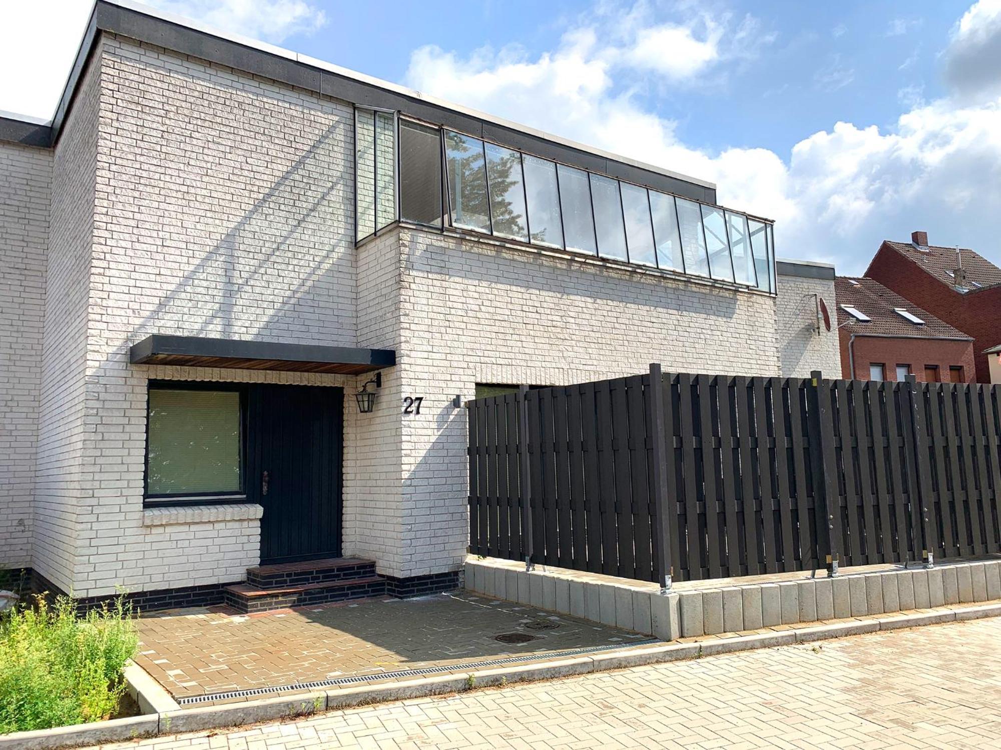 Ferienwohnungen Arp "Beach House" Mit Terrasse Und Parkplatz Itzehoe Exterior foto